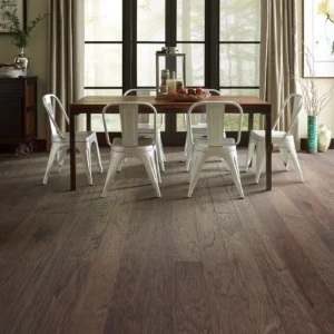 Hardwood in a dining room | Xtreme Flooring Solutions